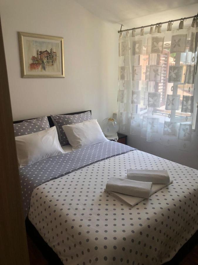 Old Town Apartment Nina Split 2 المظهر الخارجي الصورة